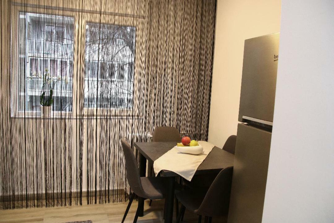 Tania Apartament Oradea Εξωτερικό φωτογραφία